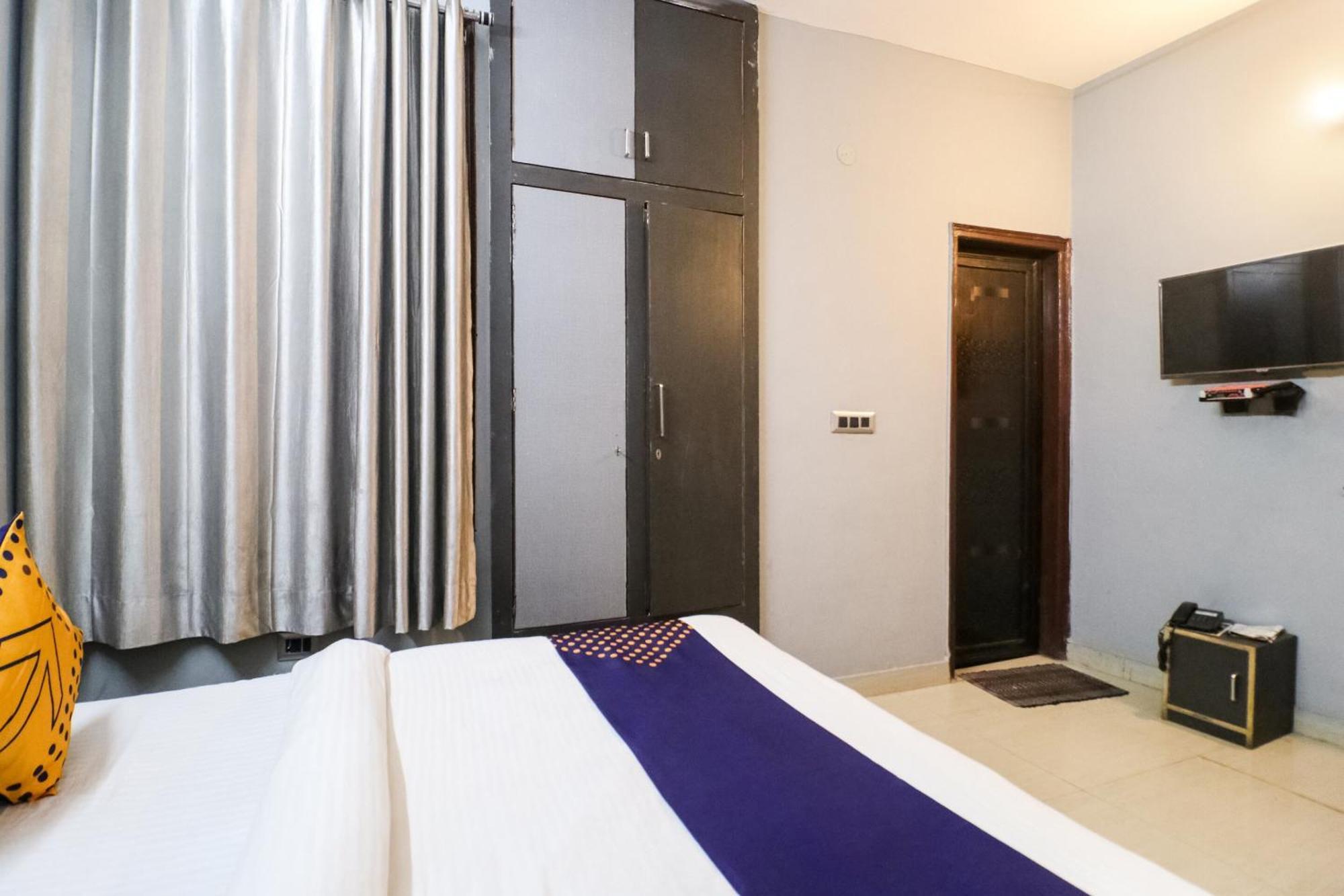 Hotel O Sunrise Guest House Gurgaon Zewnętrze zdjęcie